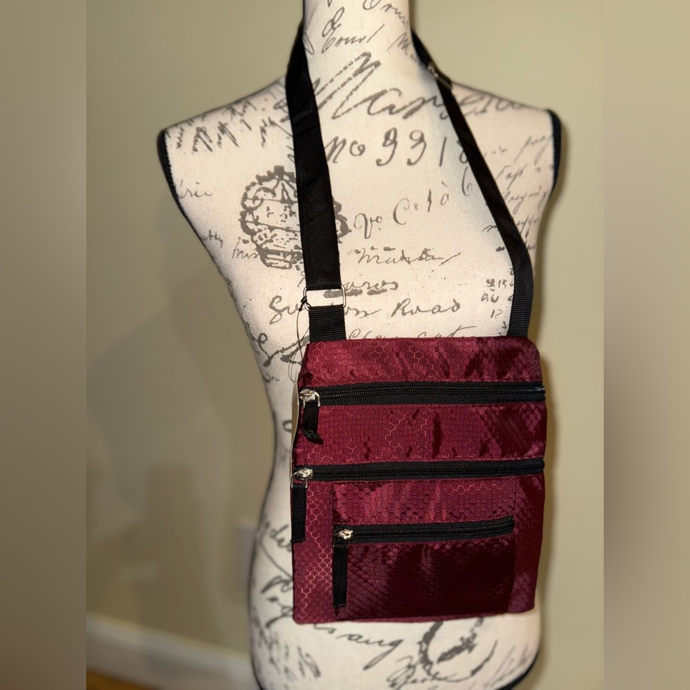 Elegant Maroon Crossbody Bag